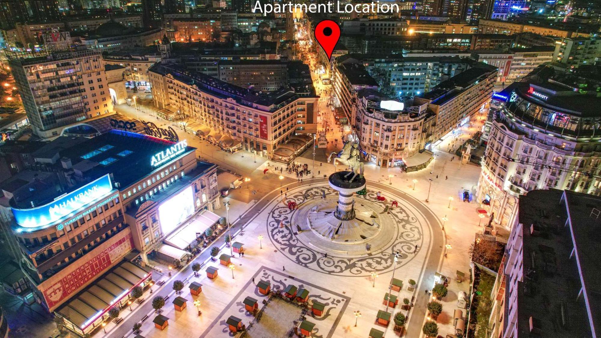 Rooftop Apartment At Mainsquare Skopje Exterior photo